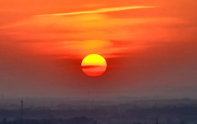 Raro!!! Qual è la causa dell'anomalia del cielo rosso a Zhoushan?
