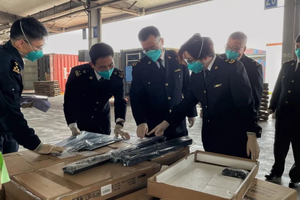 Qual è l'attuale situazione del commercio estero a Ningbo?